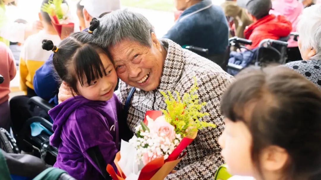 幼兒園式養老(lǎo)：這(zhè)樣的養老(lǎo)院你(nǐ)想去嗎？